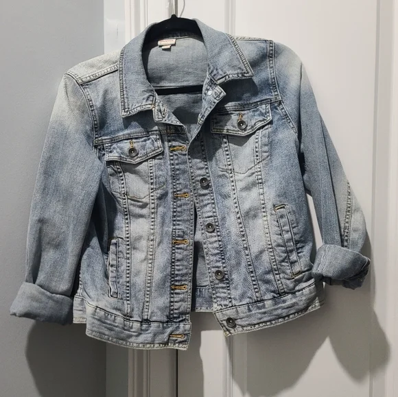 Disney Mickey And Minnie Sequin Patch Denim Jacket - Picture 4 of 4